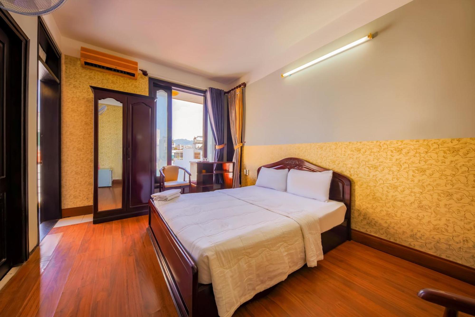 Ponys Hotel ญาจาง ภายนอก รูปภาพ